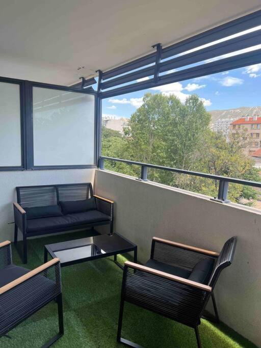 10 Min Du Centre-Ville Terrasse Avec Vue + Parking Marseille Extérieur photo